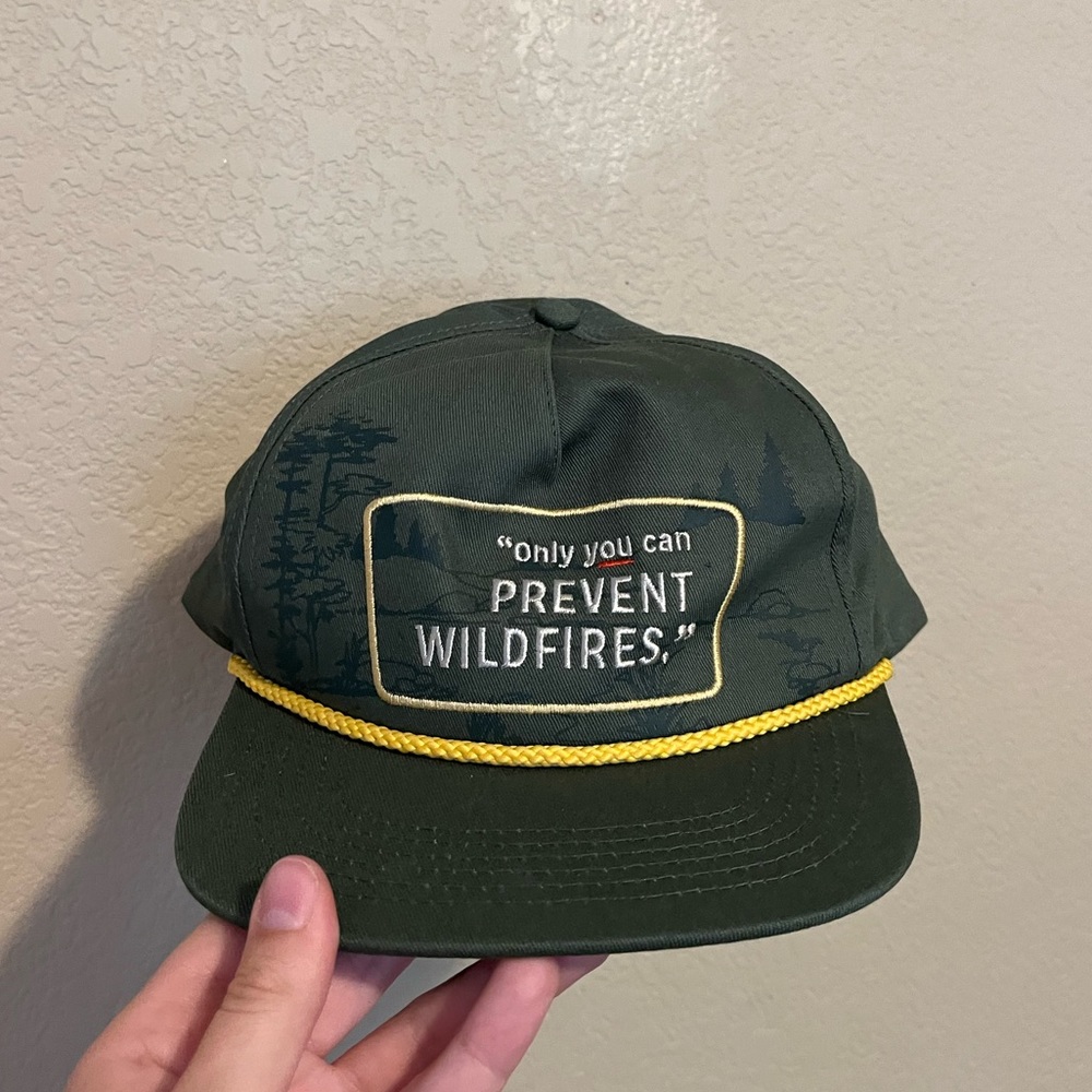 Outdoorsy Five Panel Green Hat from REI, only worn twice